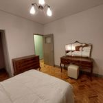 Rent 3 bedroom apartment of 145 m² in Lisbon