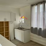 Rent 3 bedroom apartment of 45 m² in Méru