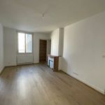 Appartement de 5389 m² avec 3 chambre(s) en location à Saint-Étienne