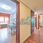 Rent 3 bedroom apartment of 106 m² in Oviedo