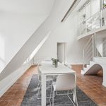 Rent 6 bedroom apartment of 227 m² in Paris