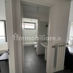 Affitto 2 camera appartamento di 70 m² in Vimercate