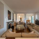 Rent 5 bedroom apartment of 375 m² in Naples