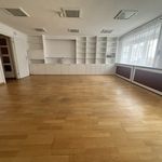 Miete 5 Schlafzimmer haus von 177 m² in Vienna