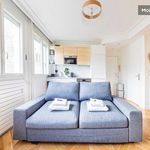 Rent 1 bedroom apartment of 38 m² in Paris 16e Arrondissement
