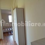 Affitto 2 camera casa di 70 m² in Frosinone