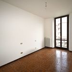 Rent 2 bedroom apartment of 107 m² in Peschiera Borromeo