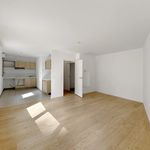 Rent 2 bedroom apartment of 61 m² in Asnières-sur-Seine