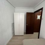 Rent a room in Longás