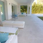 Rent 5 bedroom house of 481 m² in Guadalmina Baja