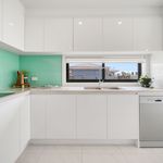 Rent 5 bedroom house of 250 m² in Australian Capital Territory