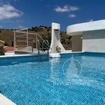 Rent 2 bedroom house of 9000 m² in Voula