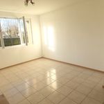 Rent 2 bedroom apartment of 47 m² in Le Mesnil-le-Roi