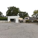 Rent 4 bedroom house of 460 m² in Grobbendonk