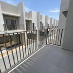 Rent 3 bedroom house of 135 m² in Dubai