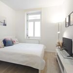 Rent 1 bedroom apartment of 33 m² in Frankfurt am Main