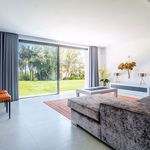 Rent 4 bedroom house of 412 m² in Marbella