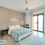 Affitto 4 camera appartamento di 137 m² in Palermo