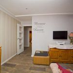 Rent 4 bedroom apartment of 86 m² in València