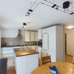 Miete 3 Schlafzimmer wohnung von 150 m² in Wolkersdorf im Weinviertel