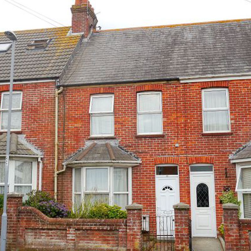 Terraced house to rent in Kings Road, Weymouth, Dorset DT3 Radipole