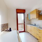 Rent a room of 120 m² in milan