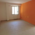 Rent 2 bedroom apartment of 65 m² in Sessa Aurunca