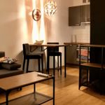 Wynajmij 2 sypialnię apartament z 43 m² w Warszawa