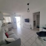 Rent 2 bedroom apartment of 33 m² in Fort-de-France