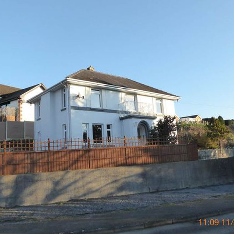 Detached house to rent in Lluest Y Bryn, Carmarthen SA31 Cwm-oernant