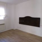 Rent 2 bedroom house of 84 m² in Boiro
