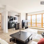 Appartement de 150 m² avec 1 chambre(s) en location à Paris