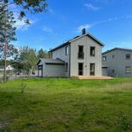 Rent 6 bedroom house of 137 m² in Österåker