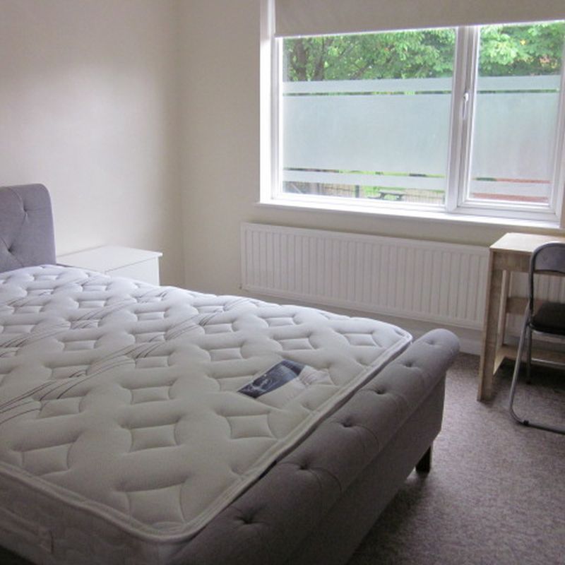 Property Listing Details (Let-Spacious Modern 2 Bed apartment) - £680 pcm Kedleston