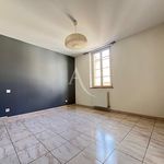 Rent 4 bedroom apartment of 93 m² in Lavaur