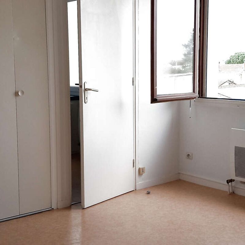Location appartement 1 pièce 24 m² Marmande (47200)