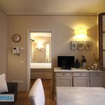 Affitto 4 camera casa di 70 m² in Firenze