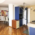 Affitto 2 camera appartamento di 81 m² in Pomezia