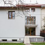 Wynajmij 5 sypialnię dom z 200 m² w Warsaw