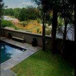 Rent 4 bedroom house of 360 m² in Johannesburg