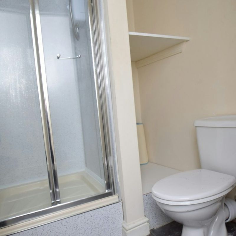 1 Bedroom Property For Rent in Hanley - £780 PCM Stoke-on-Trent