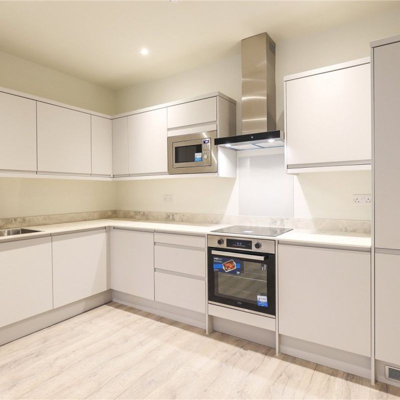 3 bed Flat/Apartment Under Offer Ferndown, Northwood Hills £2,500 PCM Fees Apply Little Burstead