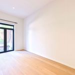 Huur 3 slaapkamer appartement van 220 m² in Etterbeek