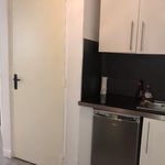 Rent 1 bedroom apartment of 29 m² in Reims