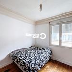 Rent 4 bedroom apartment of 79 m² in Brest