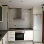 Alquilo 3 dormitorio apartamento de 145 m² en Sevilla