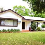 Rent 3 bedroom apartment in Griffith