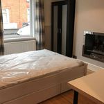 Rent 4 bedroom house in Lincoln