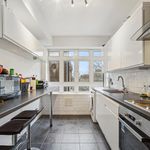 Rent 3 bedroom apartment of 93 m² in London