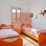 Rent 4 bedroom house of 100 m² in Castellammare del Golfo